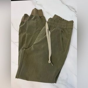Figs Technical Collection High Waist Zamora Joggers Heather Olive Small Petite